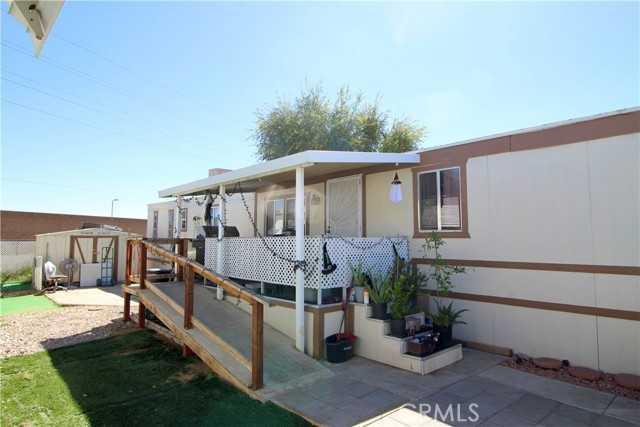 11423 Chamberlaine Way 58, Adelanto, Manufactured In Park,  for sale, Excellence Premier Real Estate